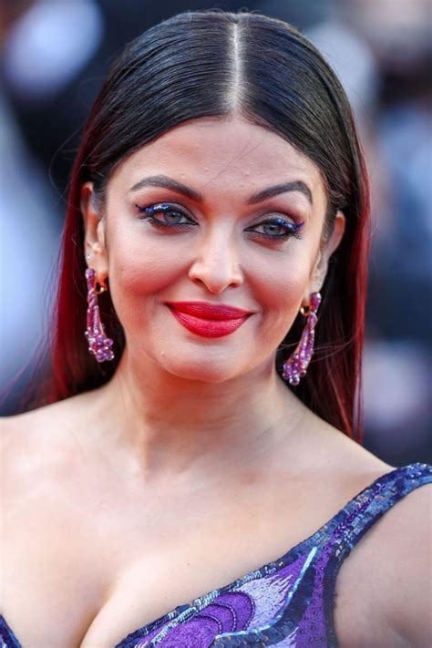 aishwarya rai ki nude photo|Sexy Aishwarya Rai Nude Fuck Photos